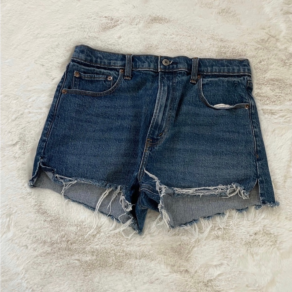 Abercrombie & Fitch High Rise Mom Short